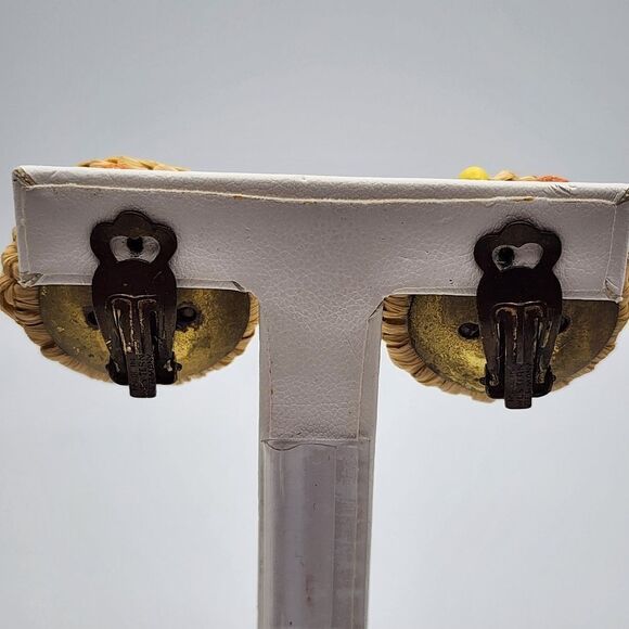 Vintage Western Germany Fruit Basket Clip-On Earrings - Picture 5 of 6